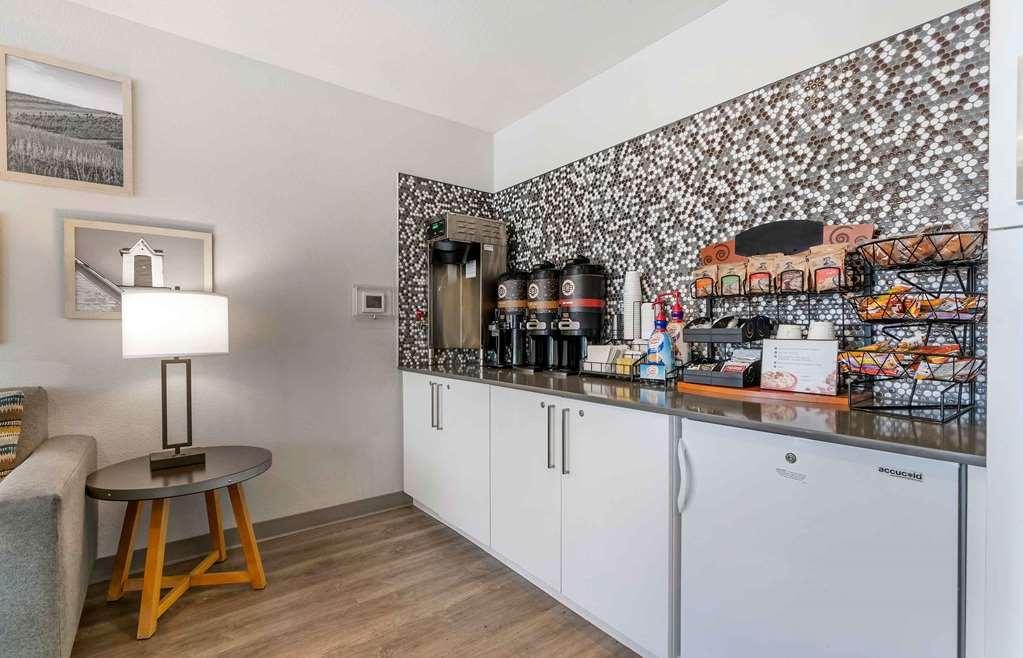 Extended Stay America Suites - Portland - East Fairview Restoran foto